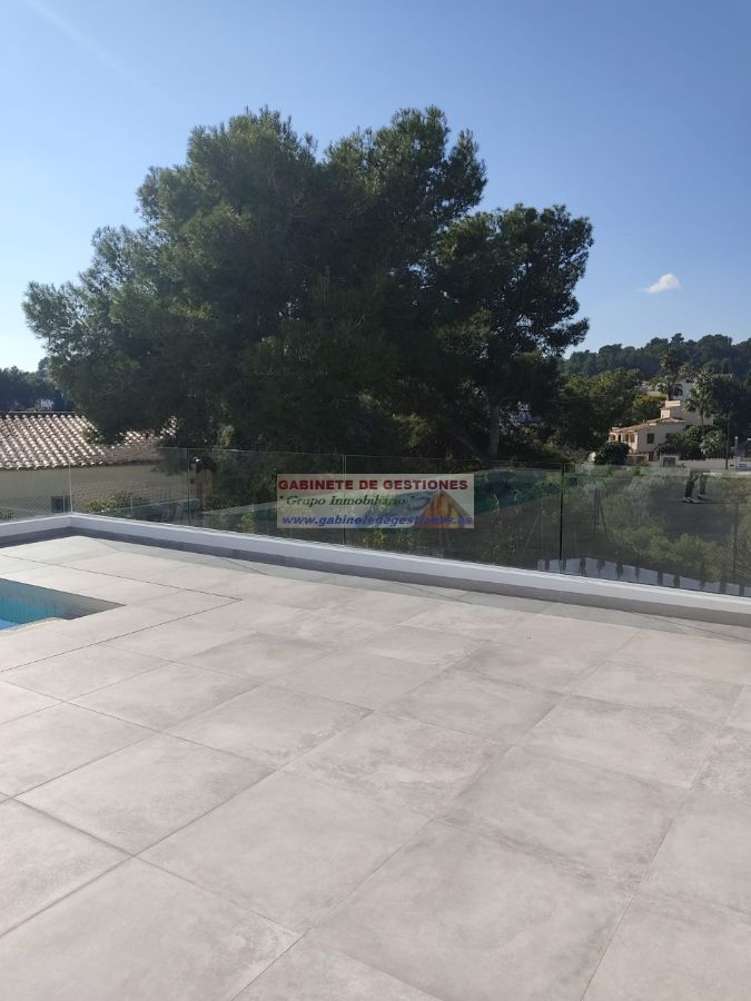 For sale of chalet in Benissa