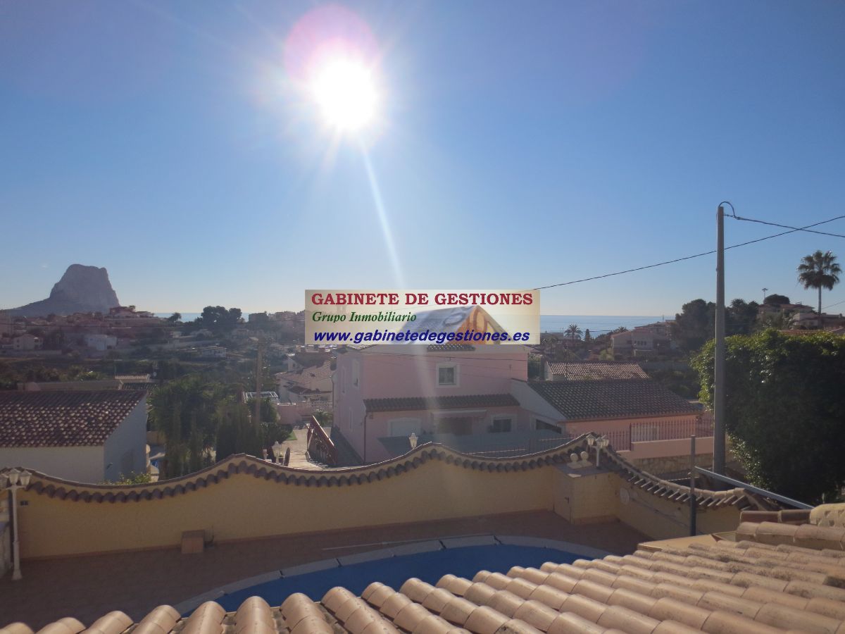 For sale of chalet in Calpe