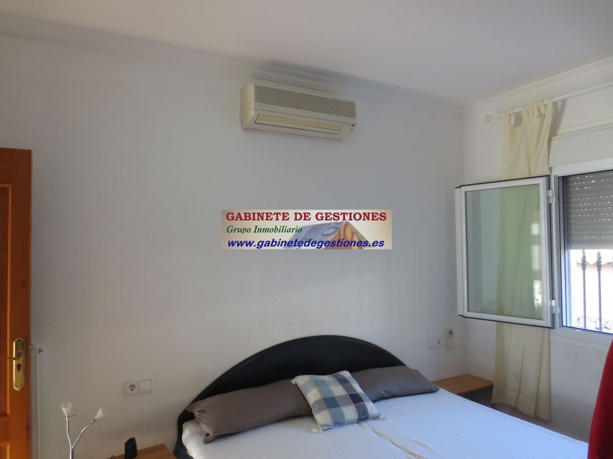 For sale of chalet in Calpe