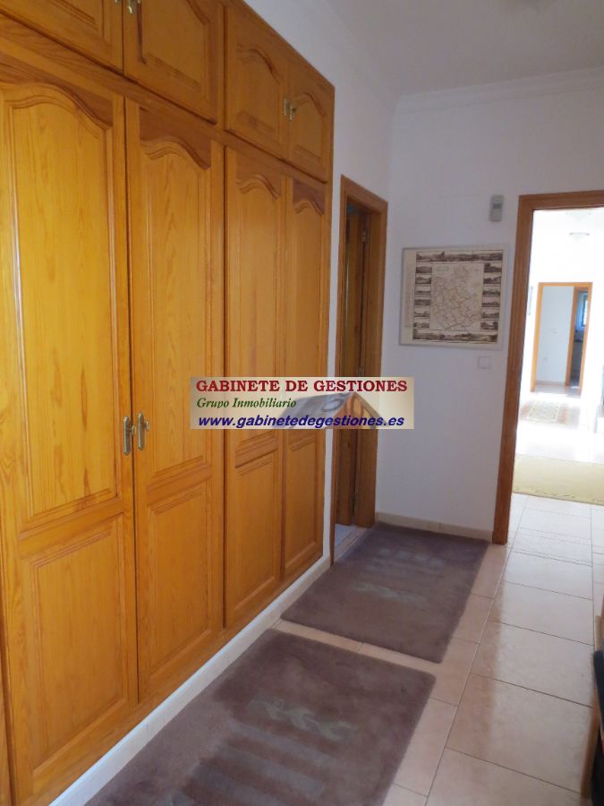 For sale of chalet in Calpe