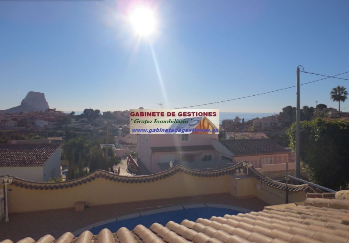 For sale of chalet in Calpe