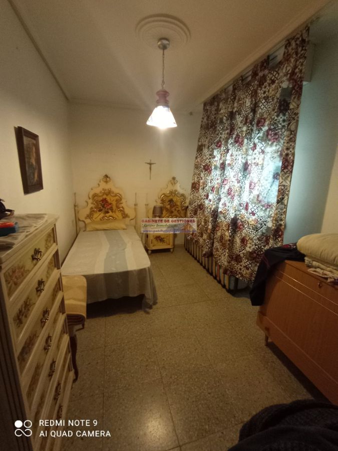 For sale of flat in Albacete