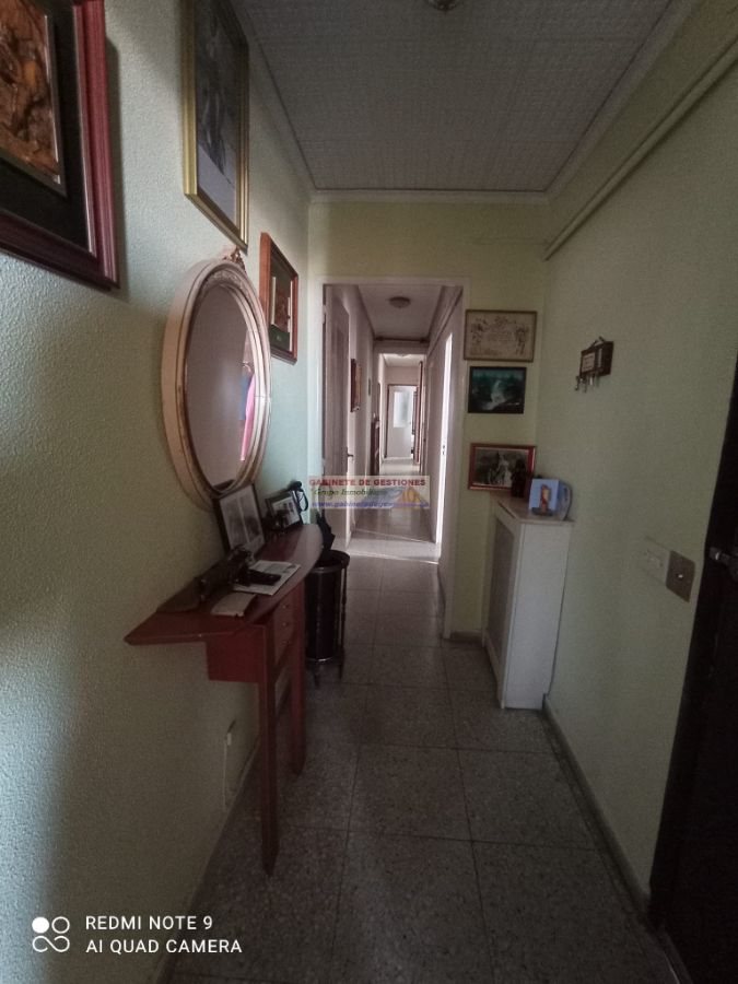 For sale of flat in Albacete