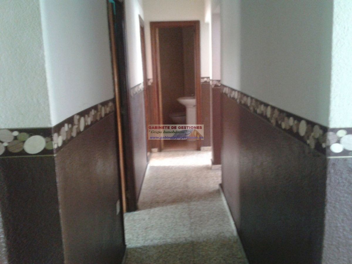 For sale of flat in Albacete