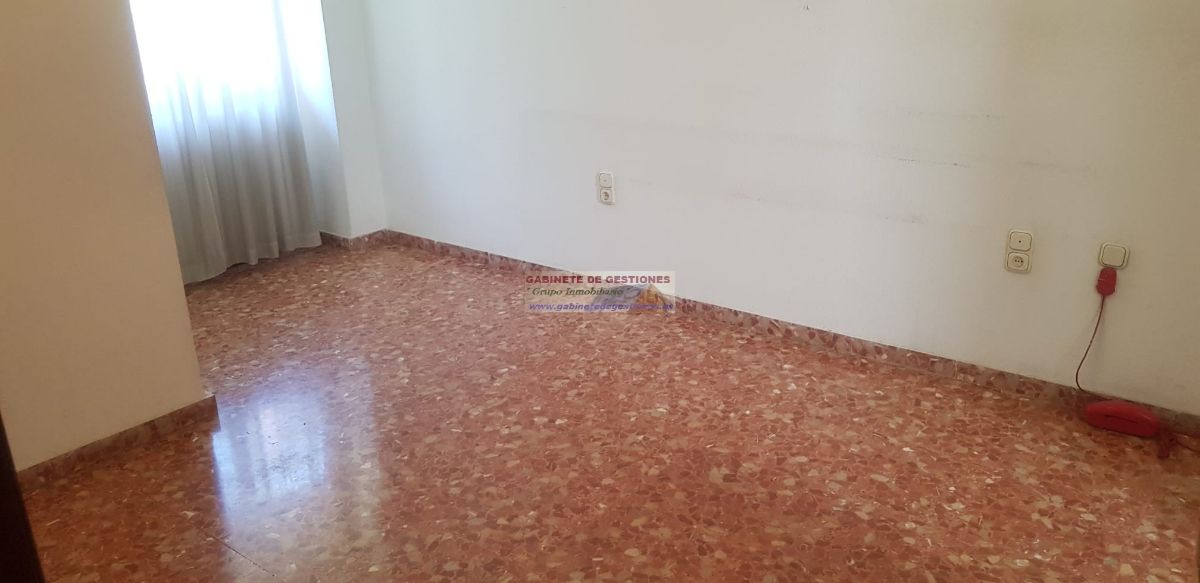 For sale of flat in Albacete