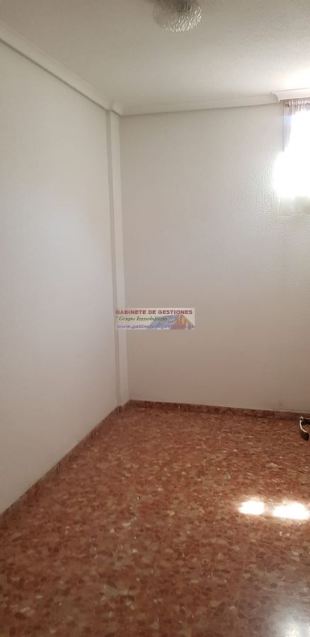 For sale of flat in Albacete