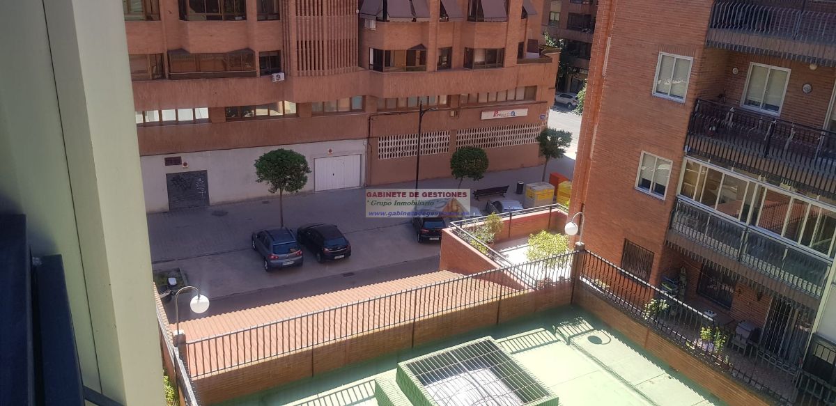 For sale of flat in Albacete