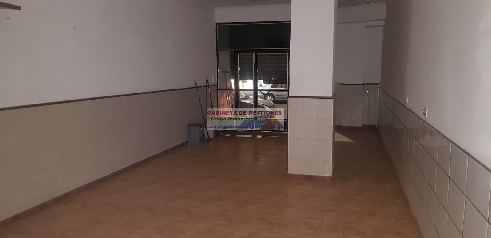 For sale of commercial in Albacete