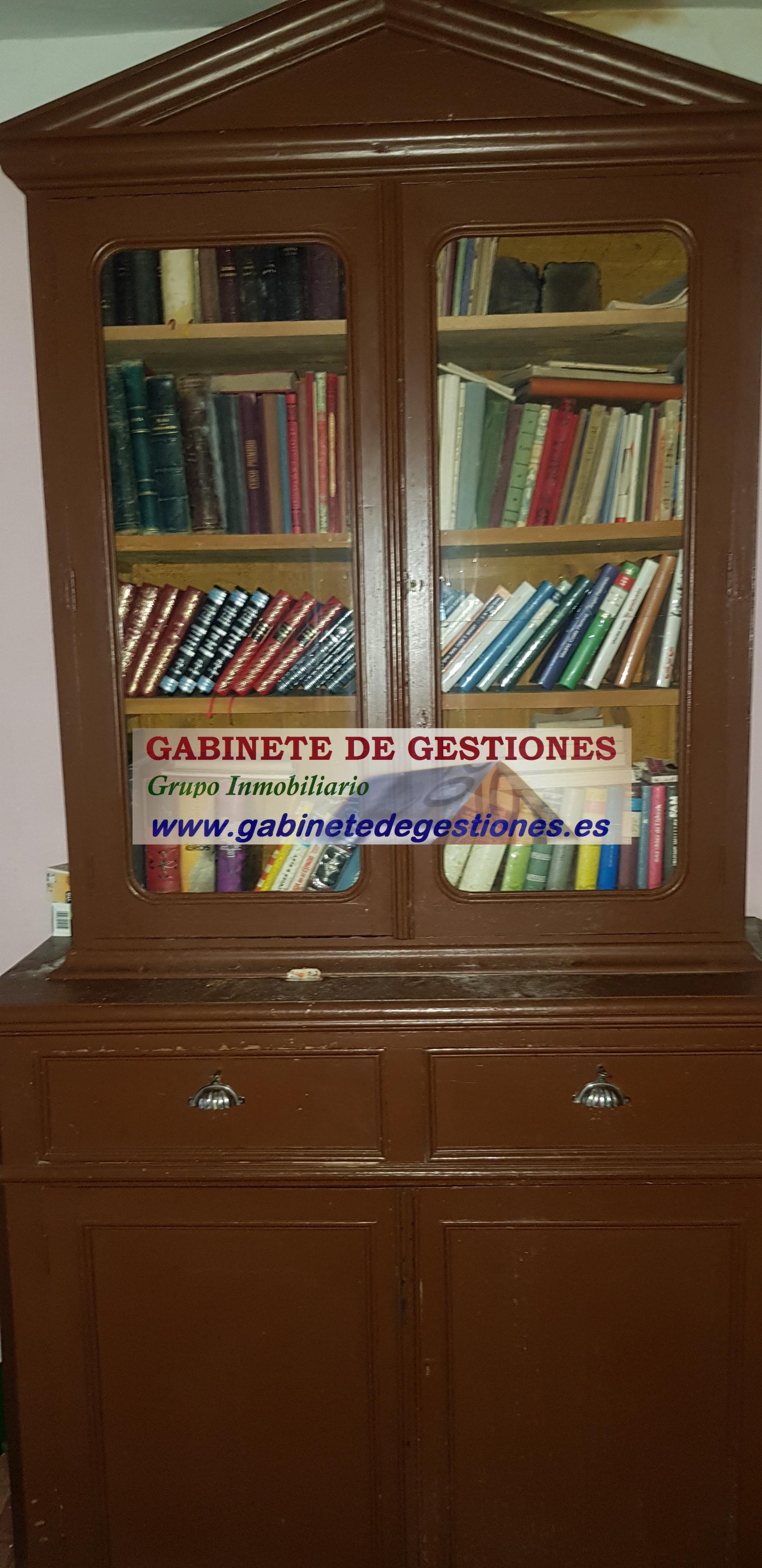 For sale of house in El Bonillo