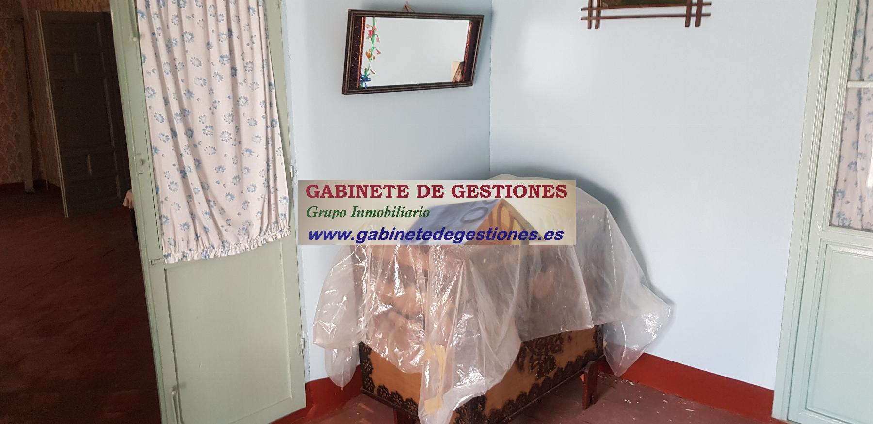 For sale of house in El Bonillo