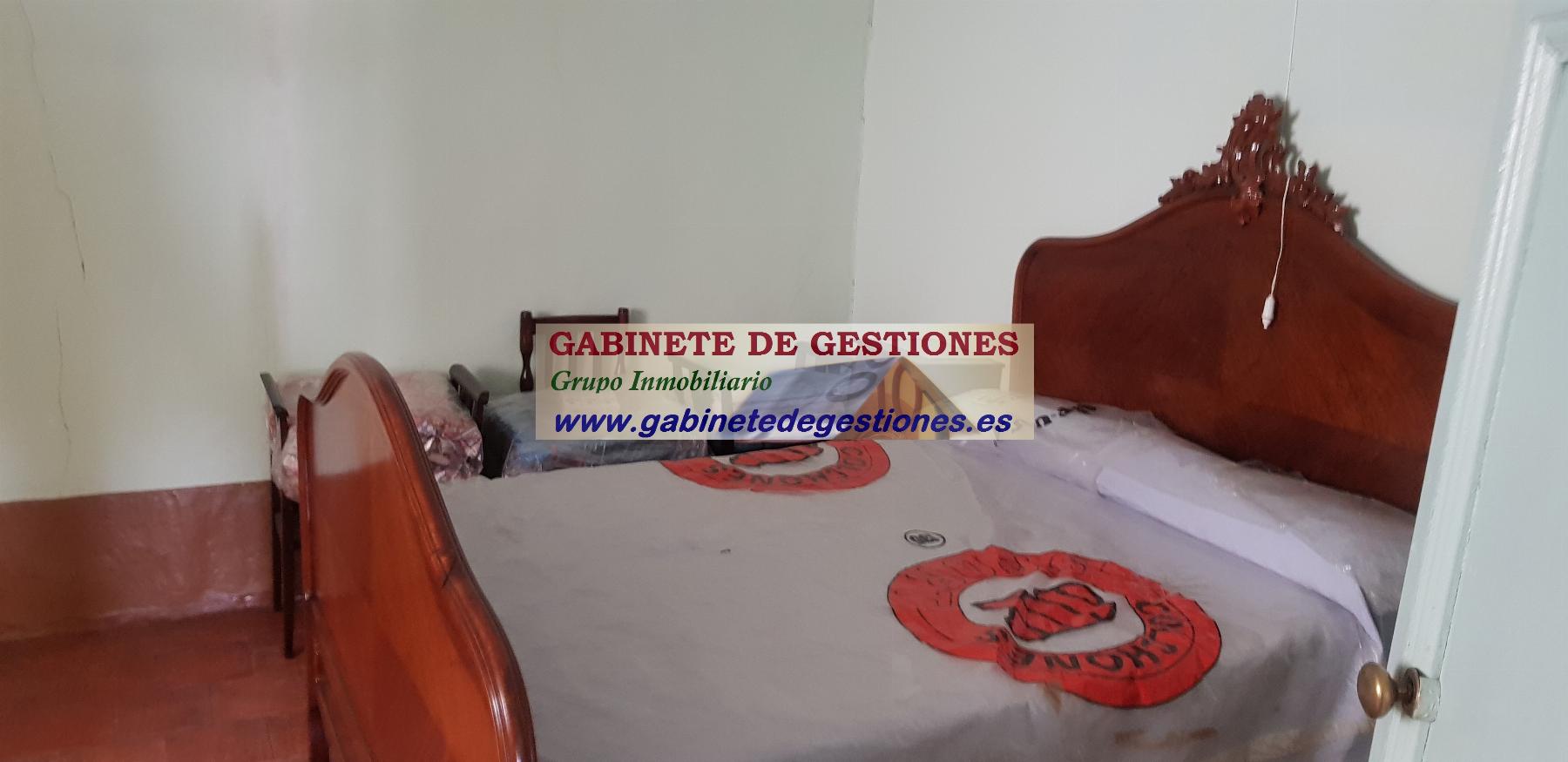 For sale of house in El Bonillo