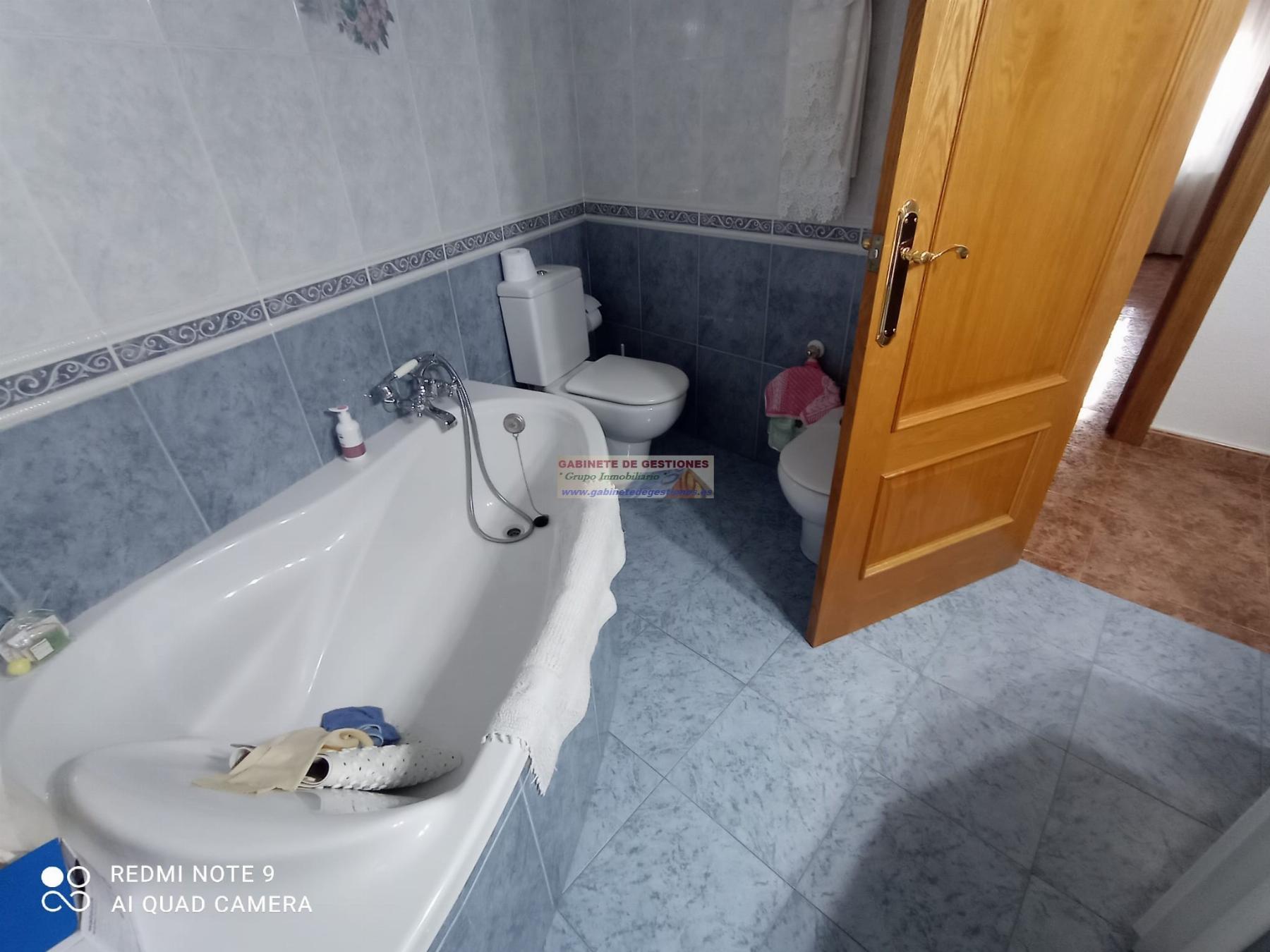 For sale of house in Balazote