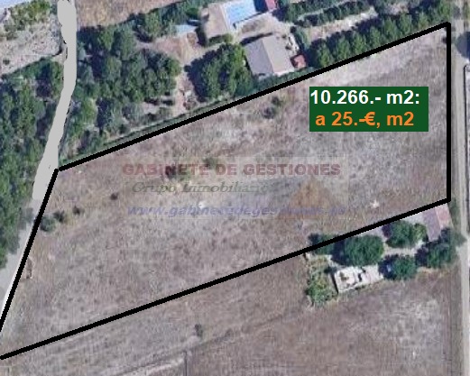 Terreno en venta en URBANIZACION LAS VIÑAS, Albacete