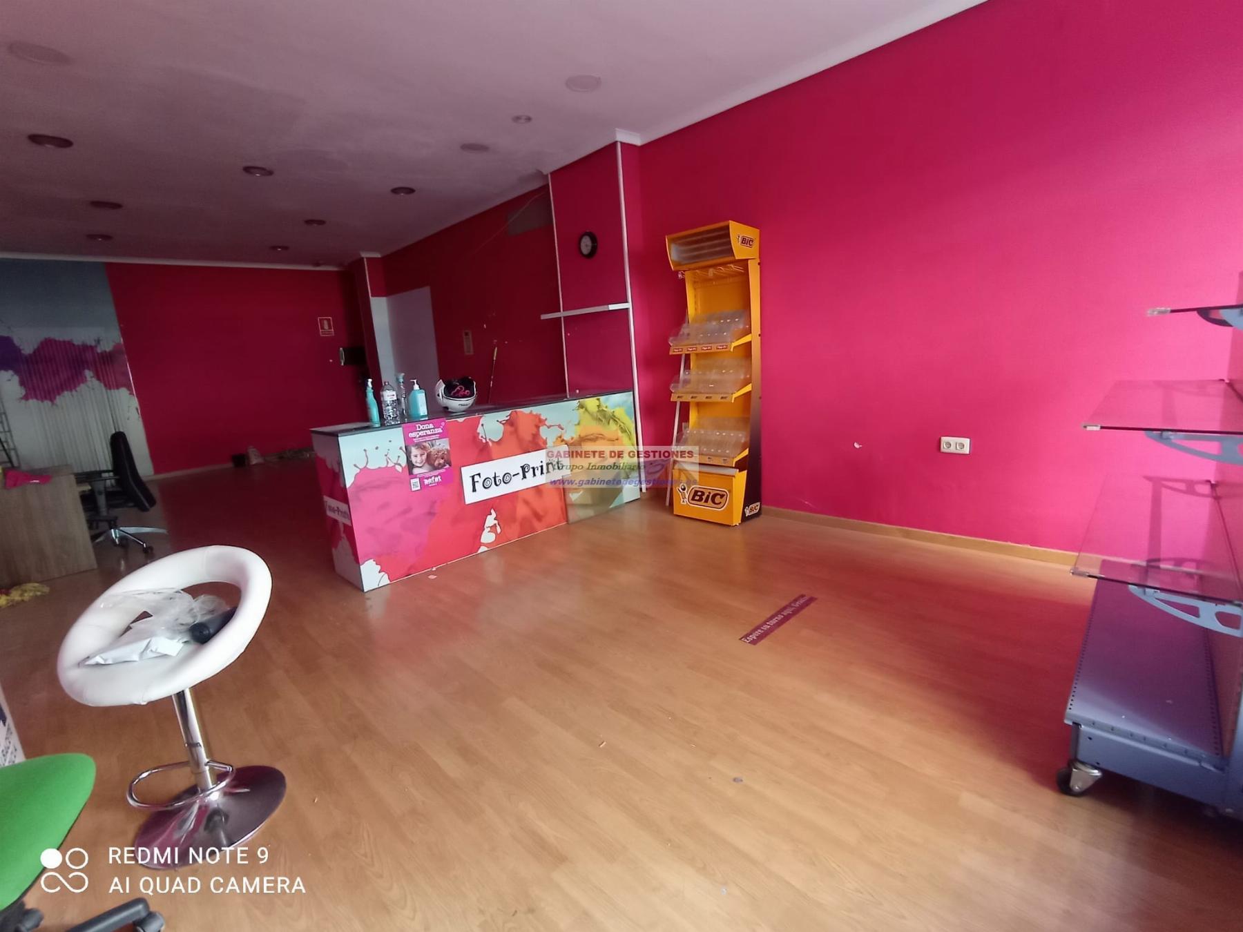 For rent of commercial in Albacete