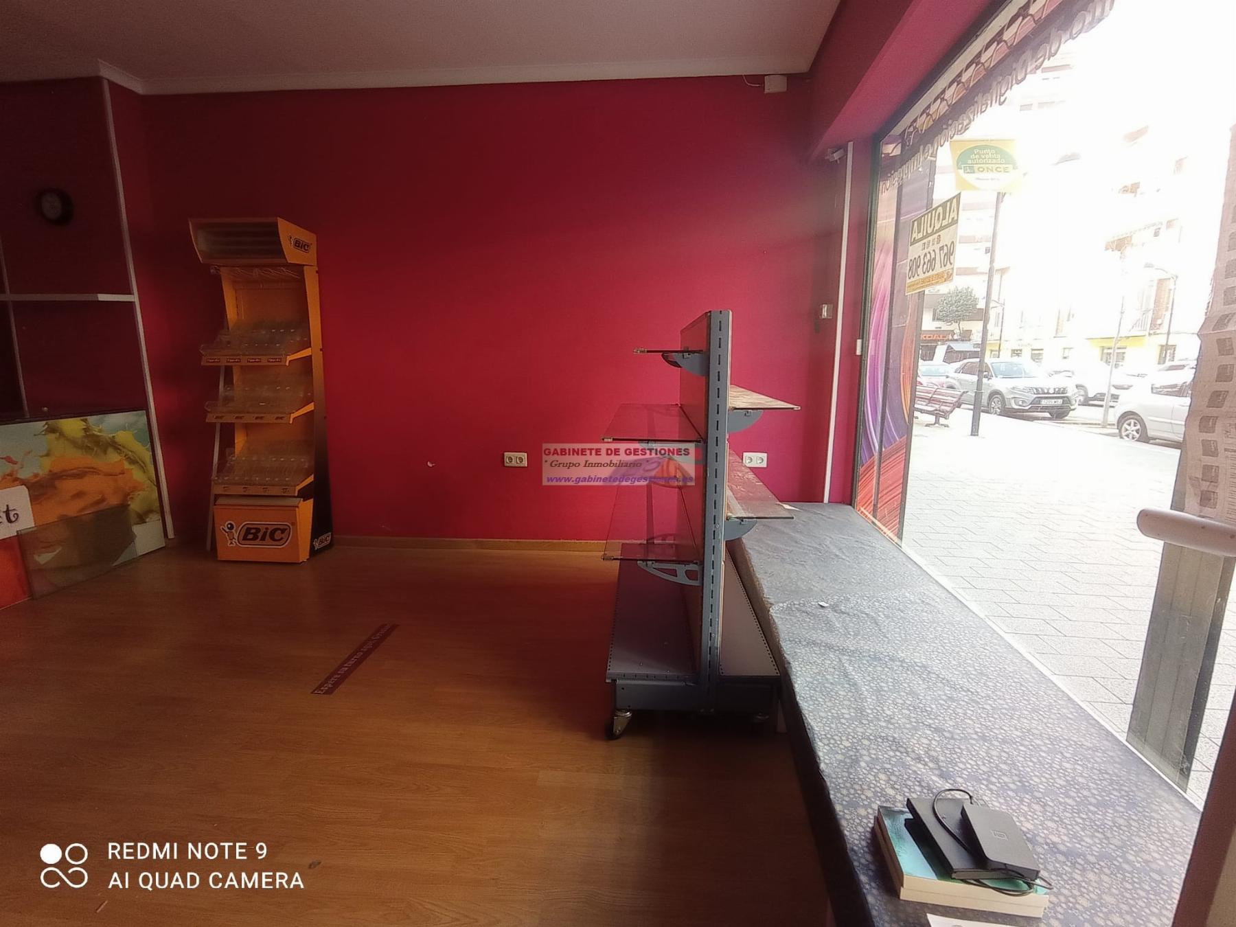 For rent of commercial in Albacete