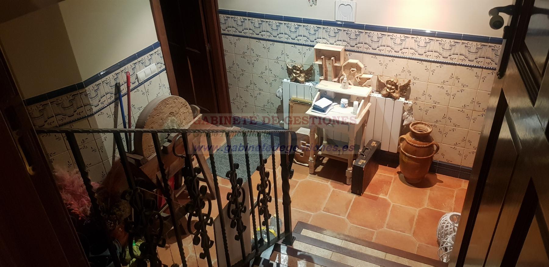 Venta de casa en Tarazona de la Mancha