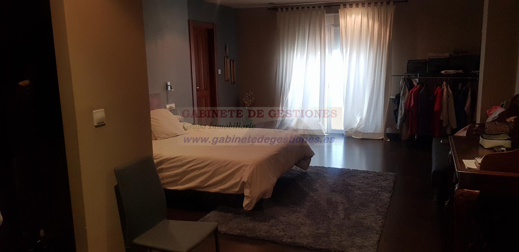 Venta de casa en Tarazona de la Mancha