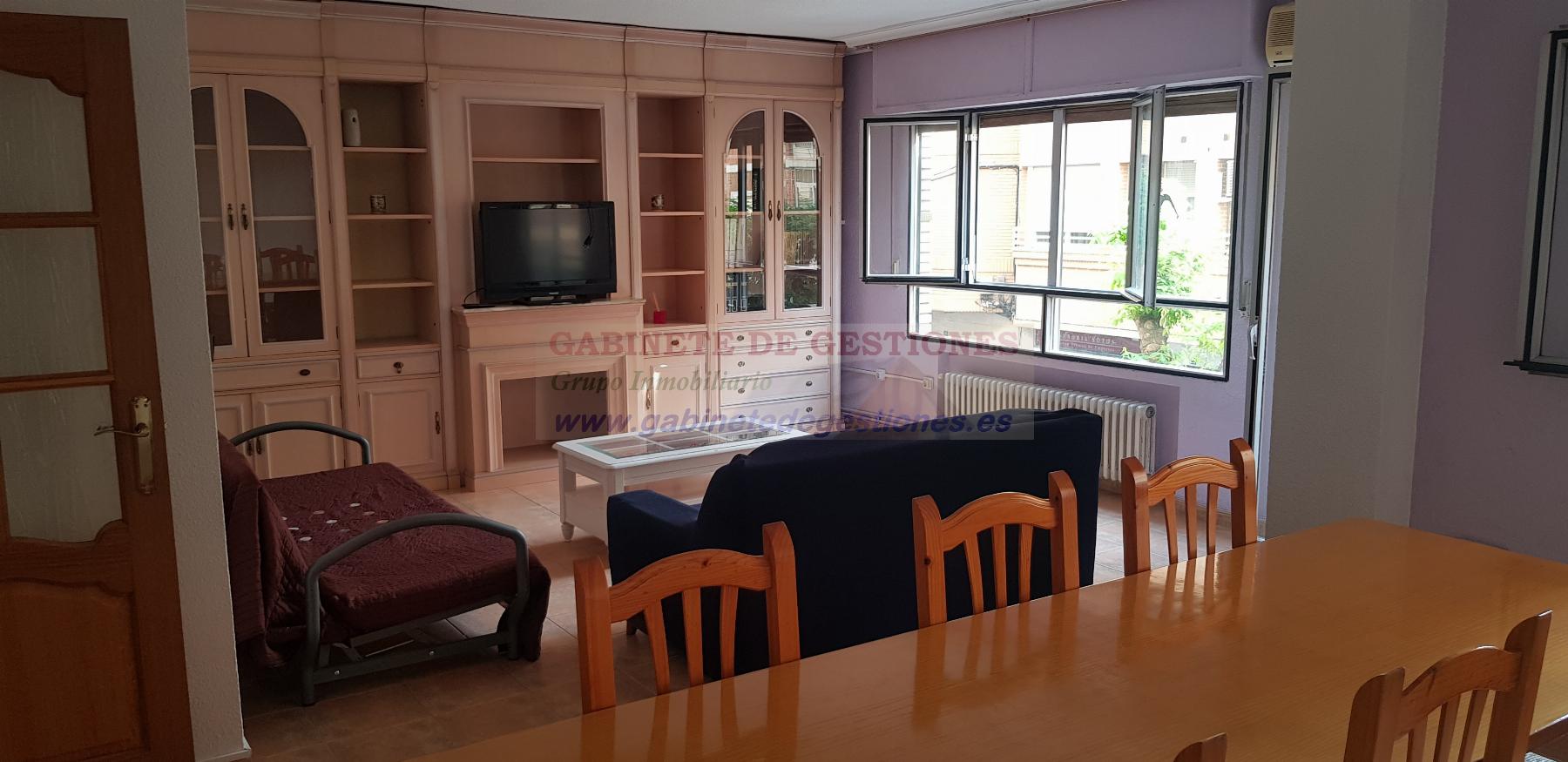 For sale of flat in Albacete