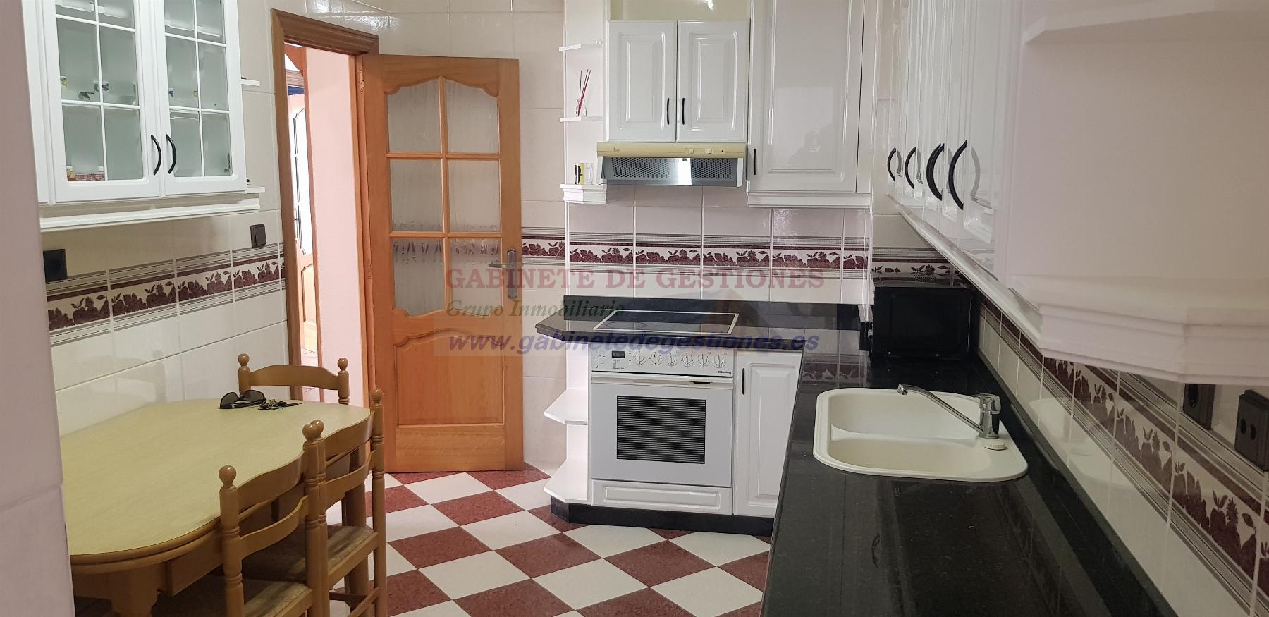 For sale of flat in Albacete