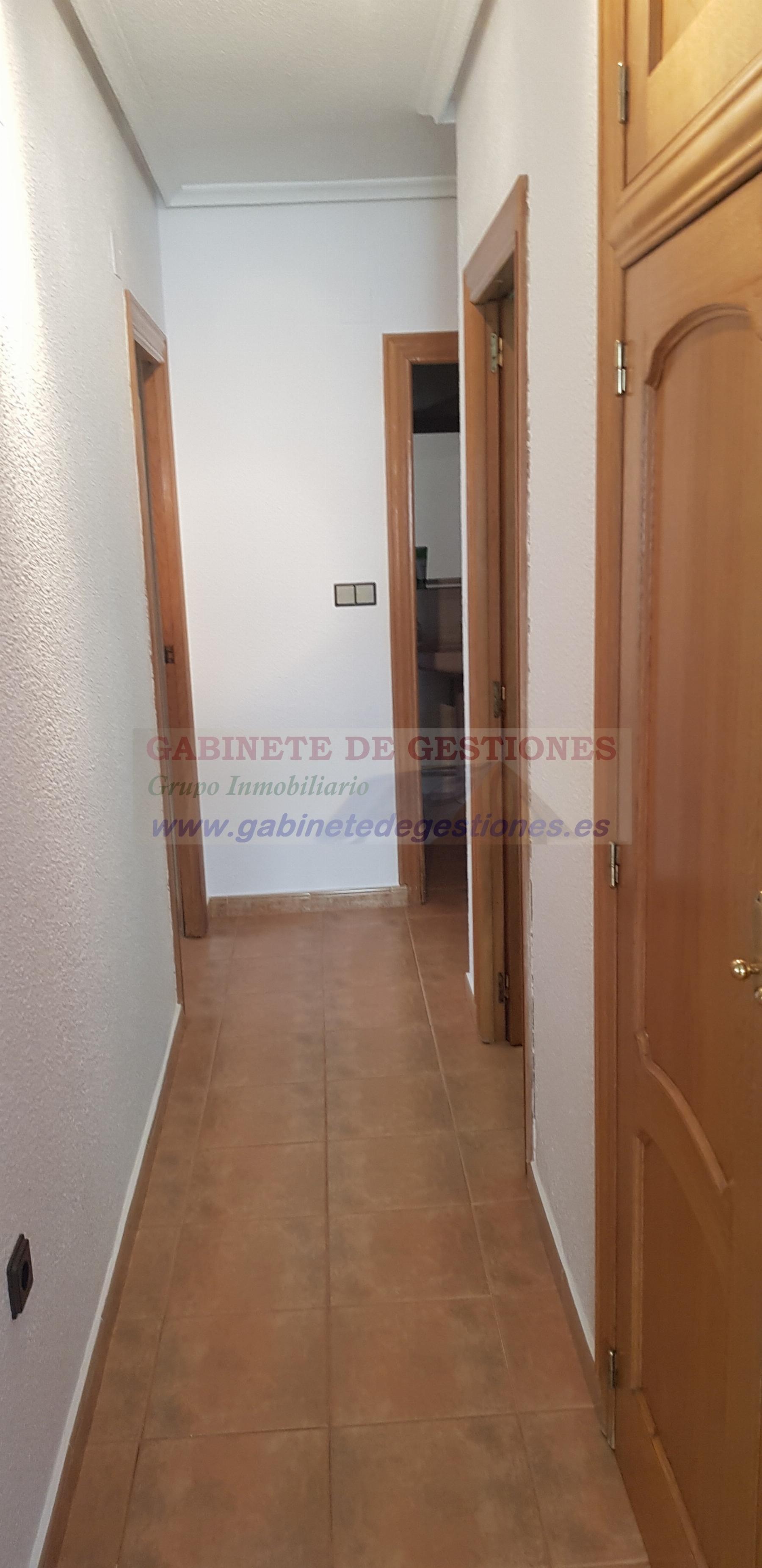 For sale of flat in Albacete