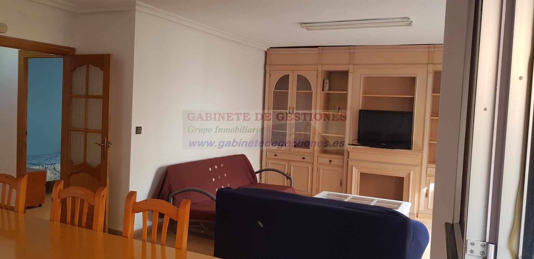 For sale of flat in Albacete