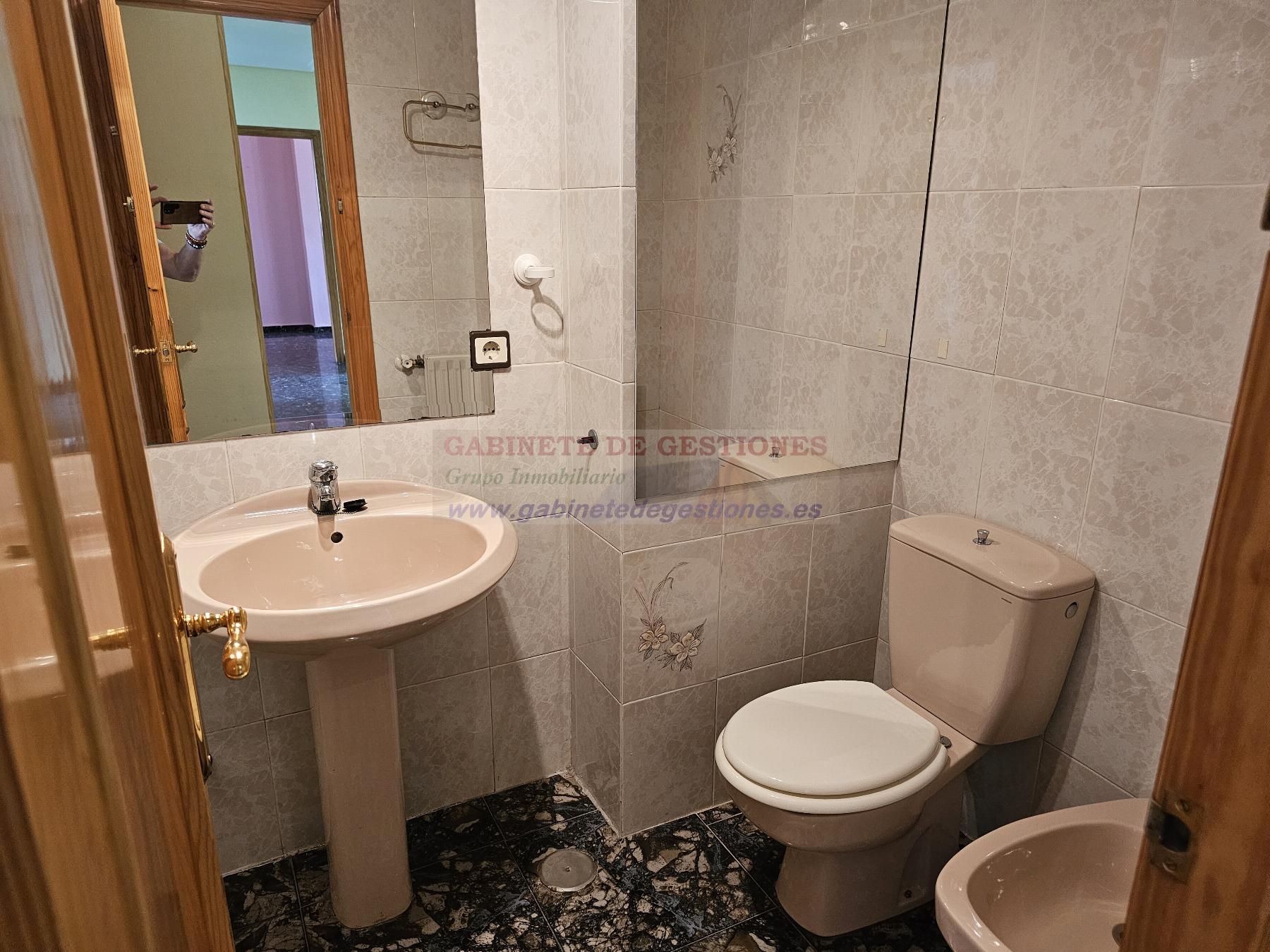 Venta de piso en Albacete
