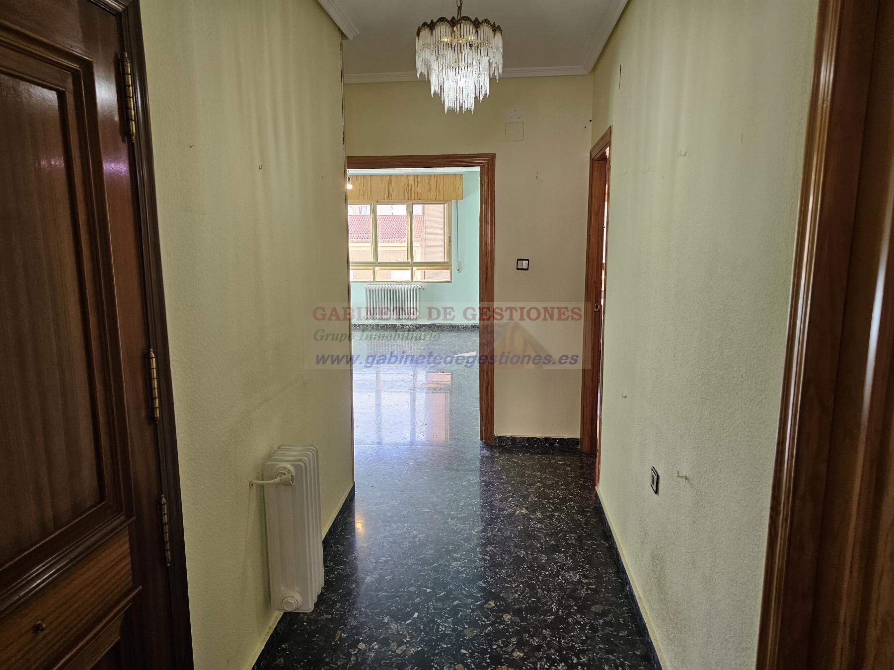 Venta de piso en Albacete