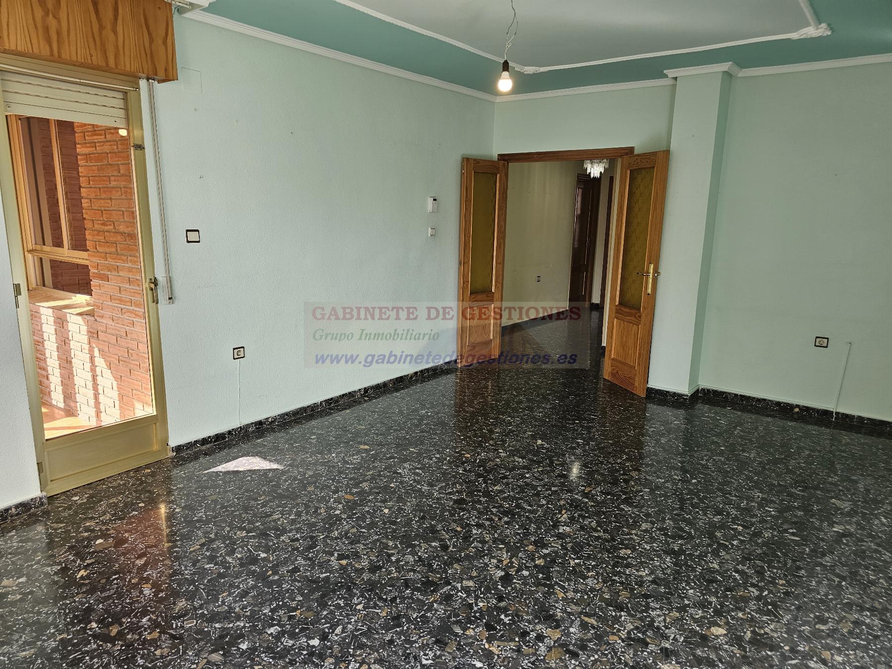 Venta de piso en Albacete