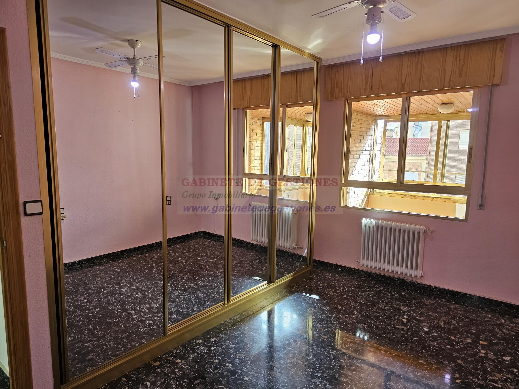 Venta de piso en Albacete