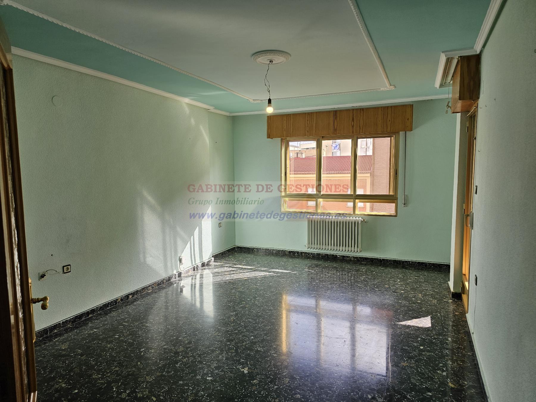 Venta de piso en Albacete