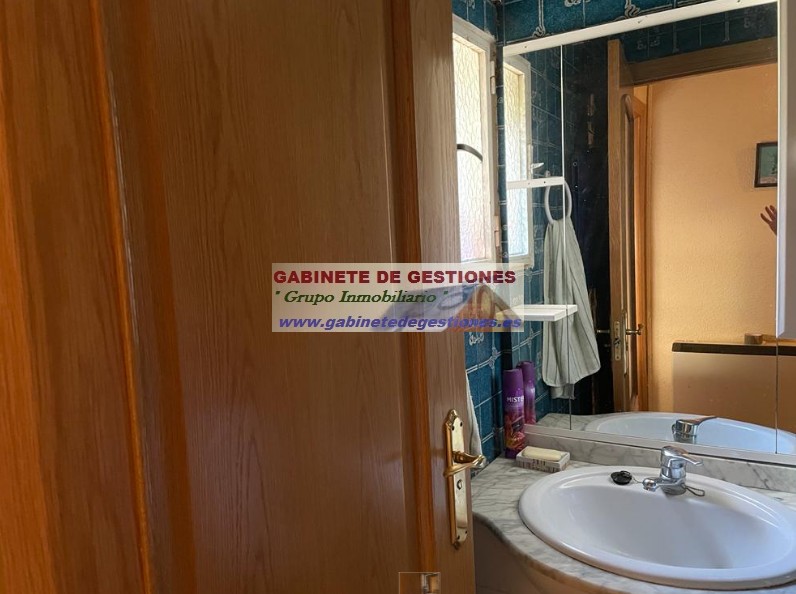 For sale of flat in Albacete