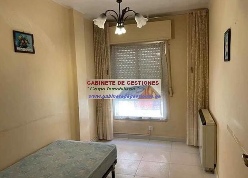 For sale of flat in Albacete