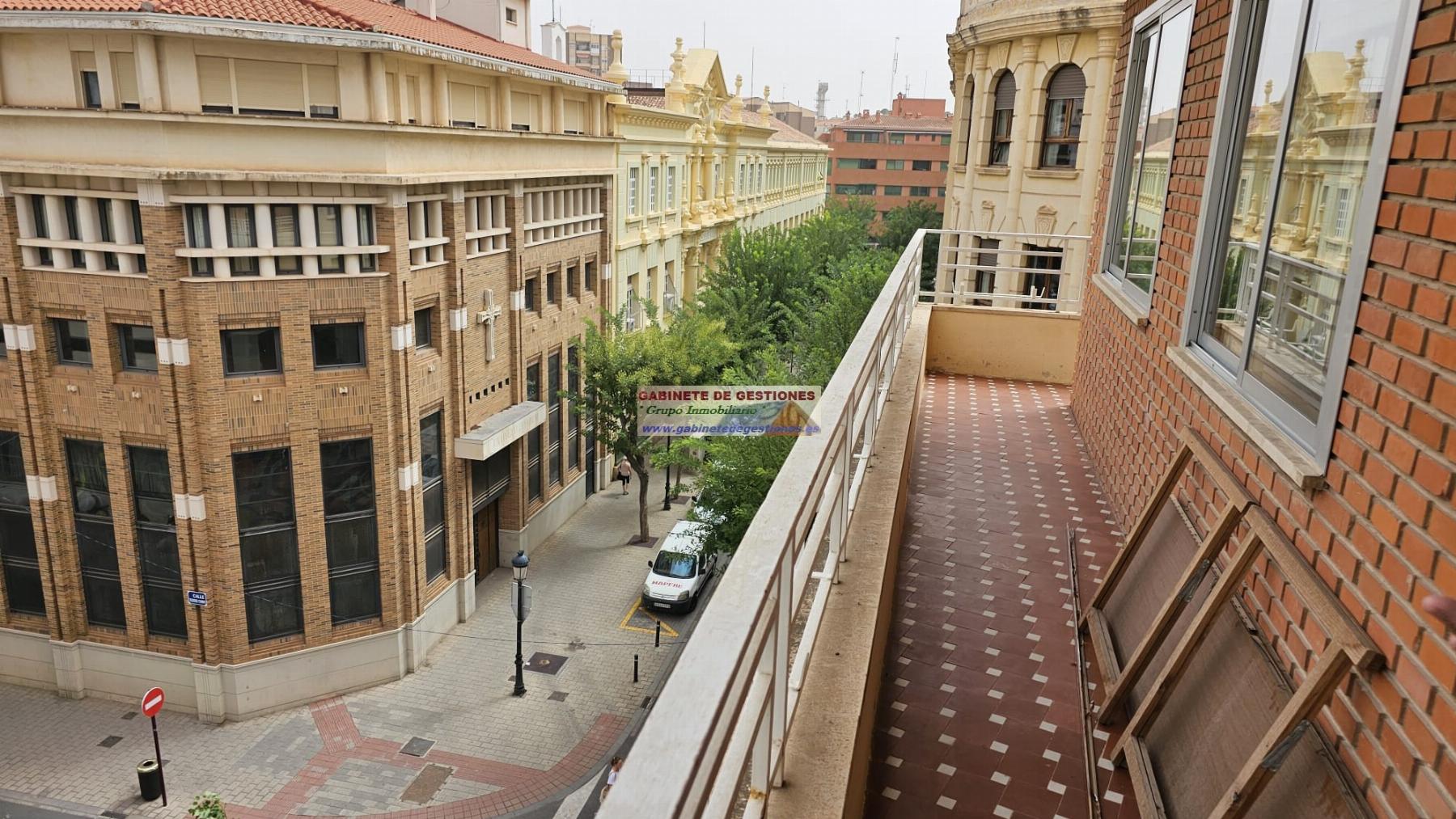 For rent of flat in Albacete