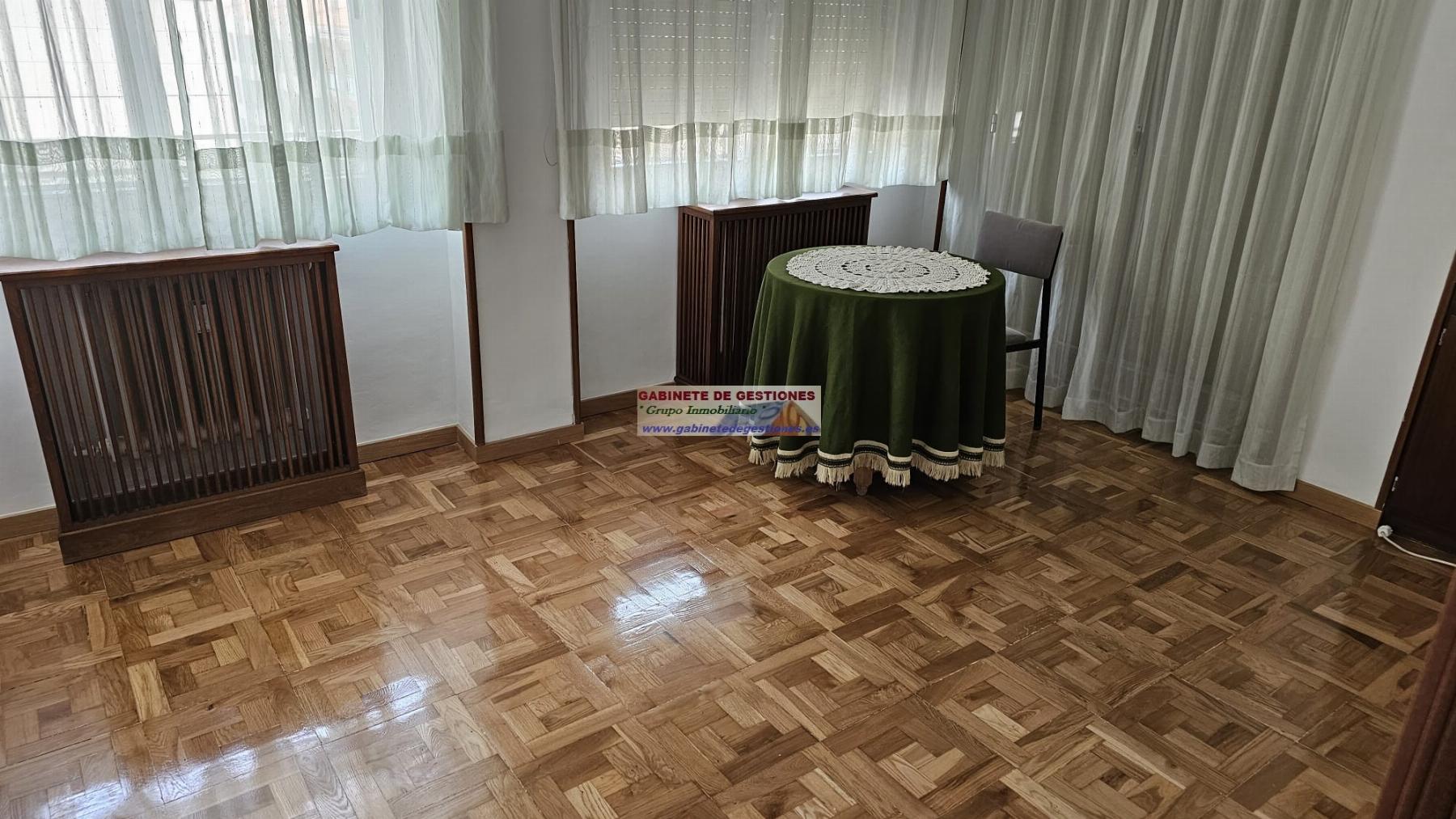 For rent of flat in Albacete