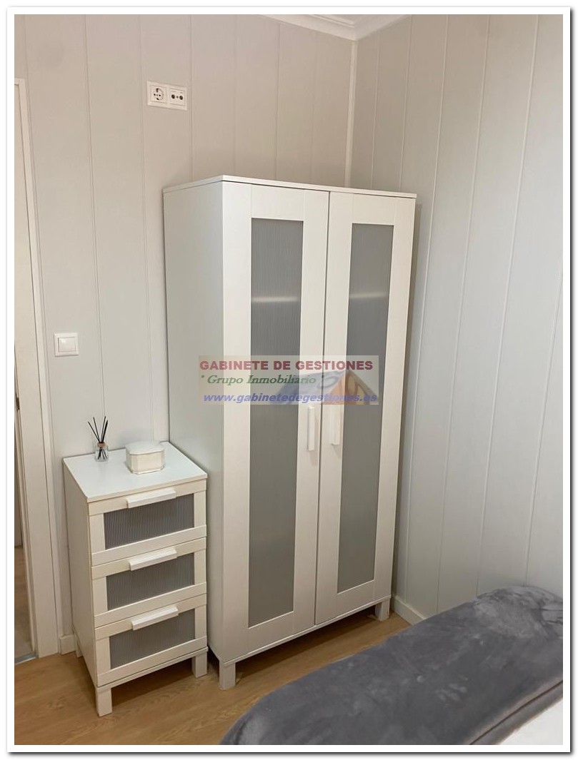 For sale of house in Santa Pola