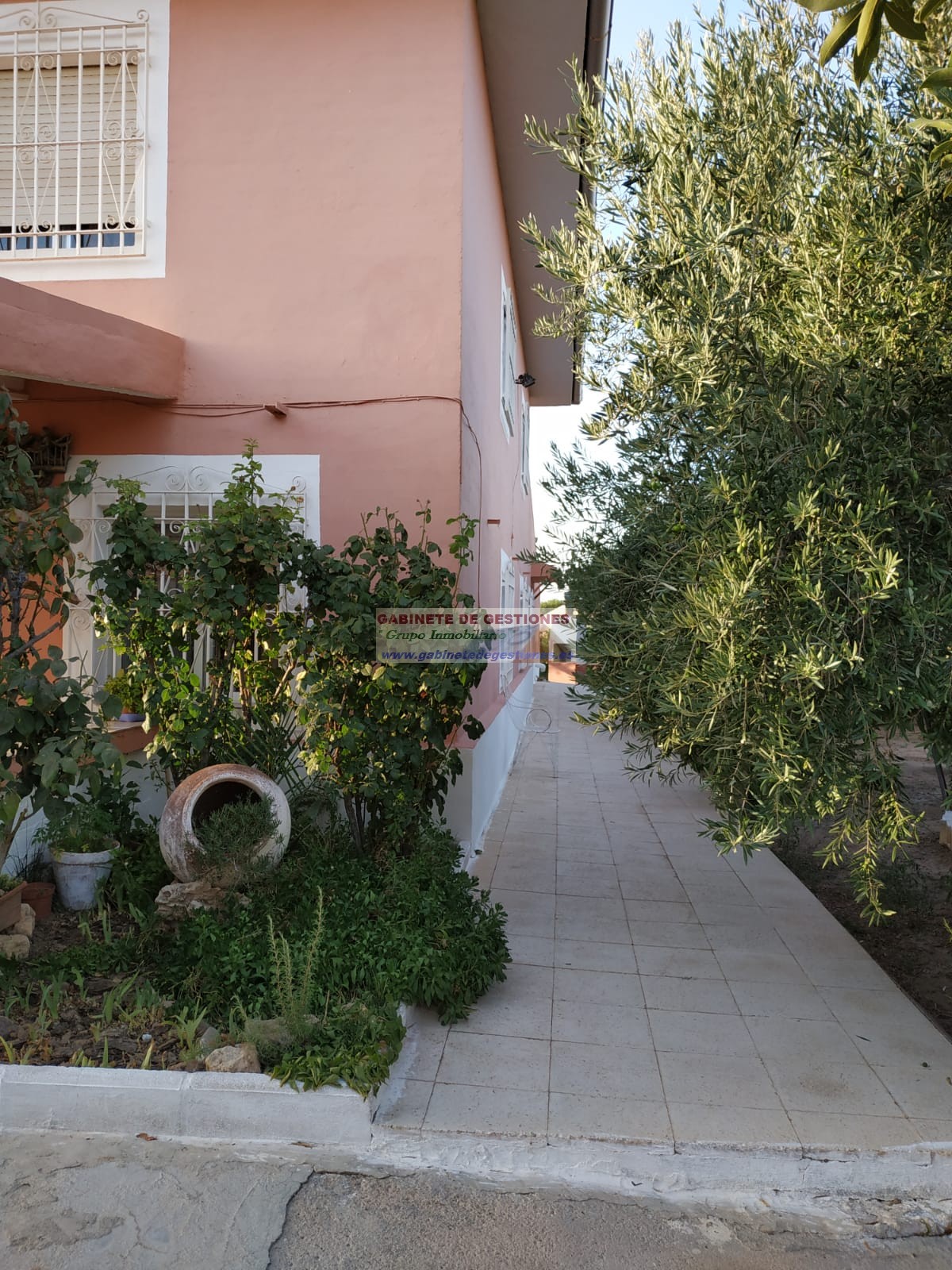 For sale of house in Barrax