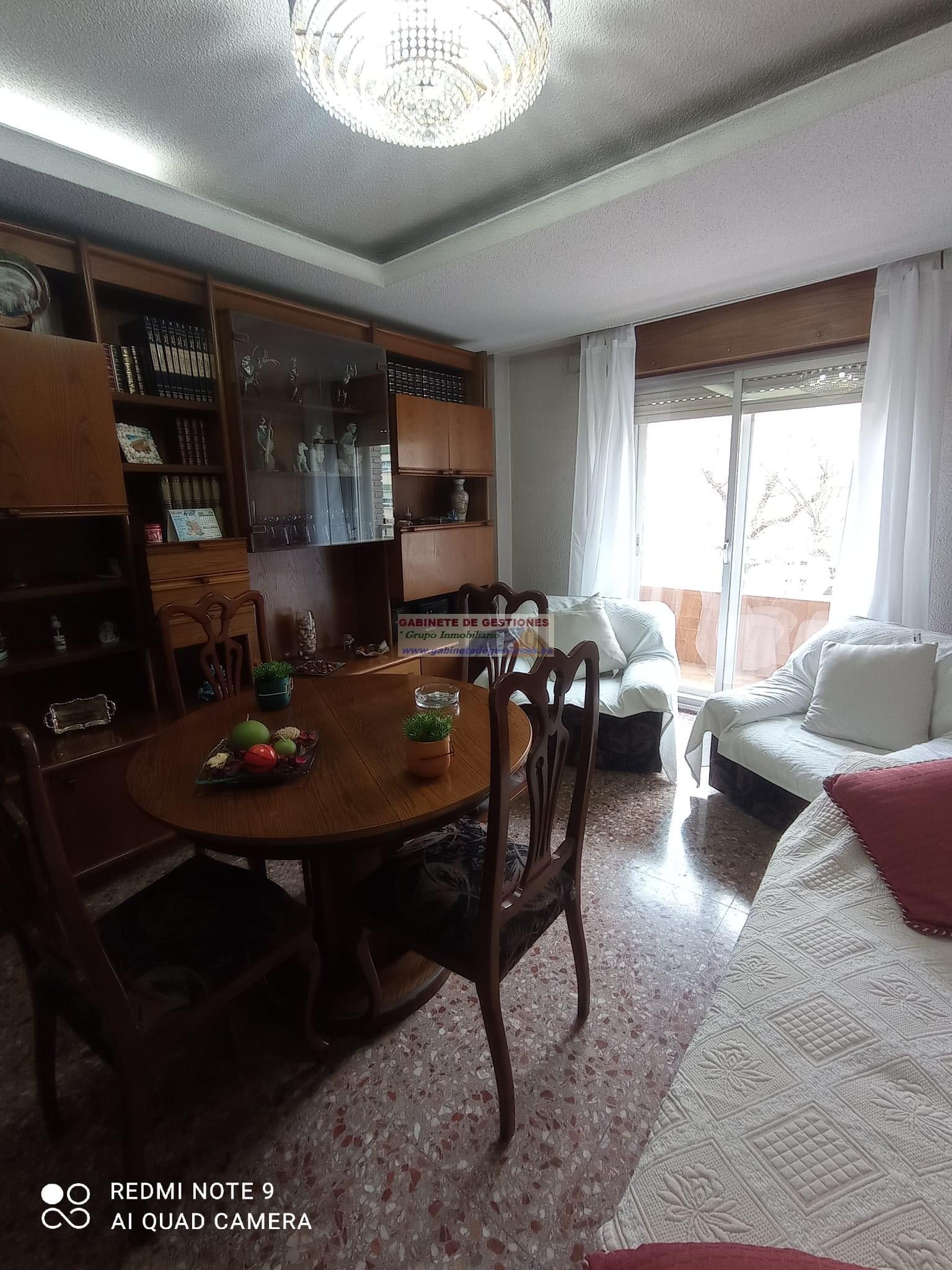 For sale of flat in Albacete