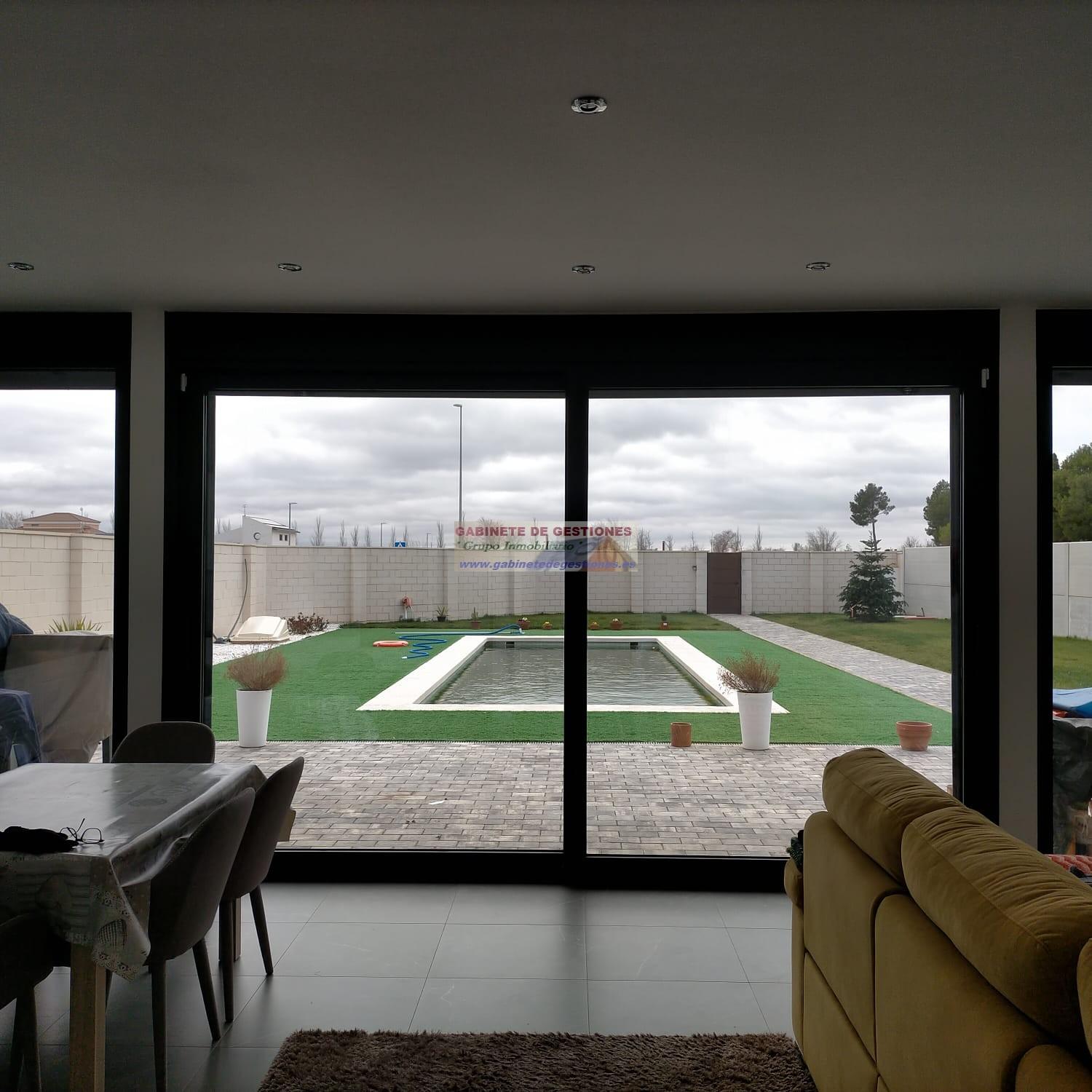 Venta de chalet en Albacete