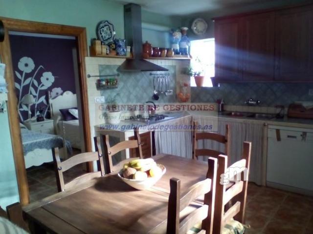 For sale of chalet in Albacete