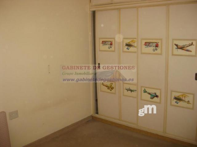 For sale of flat in Albacete