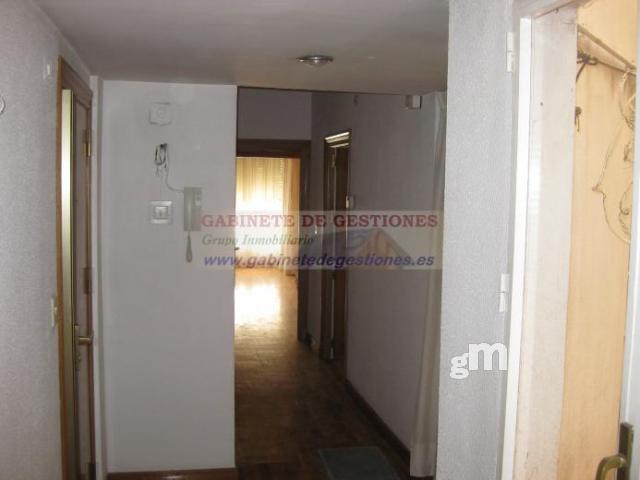 For sale of flat in Albacete