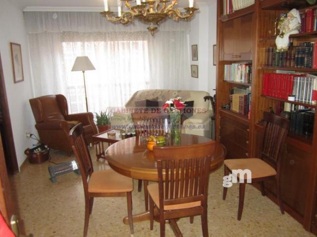 For sale of flat in Albacete