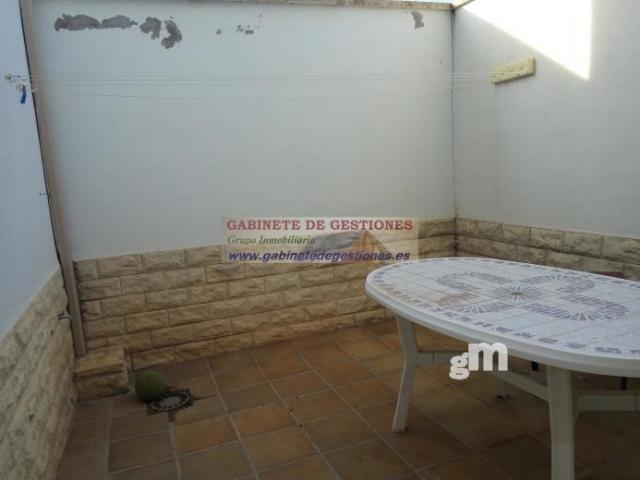 For sale of chalet in Albacete