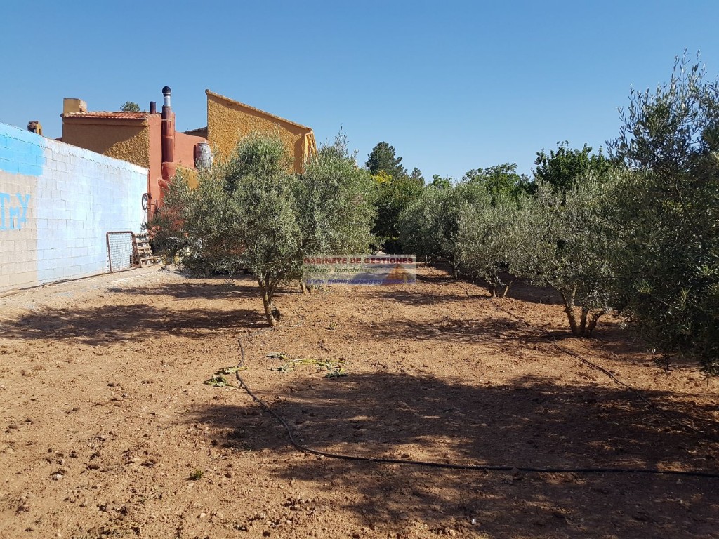 For sale of chalet in Albacete