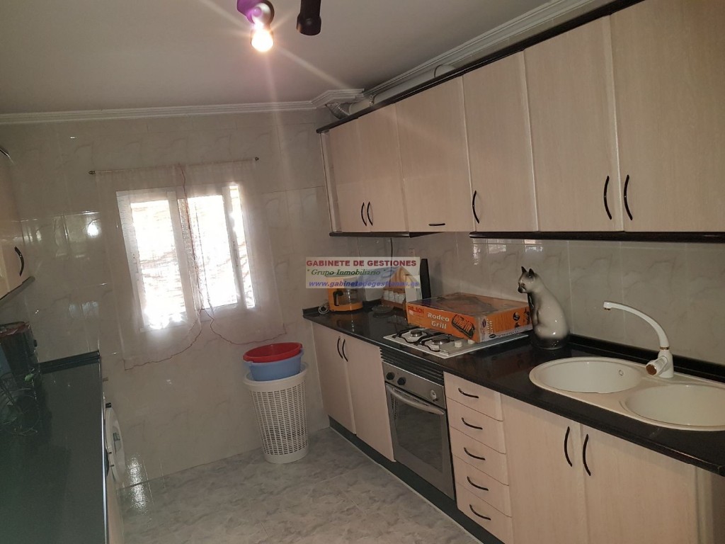 For sale of chalet in Albacete