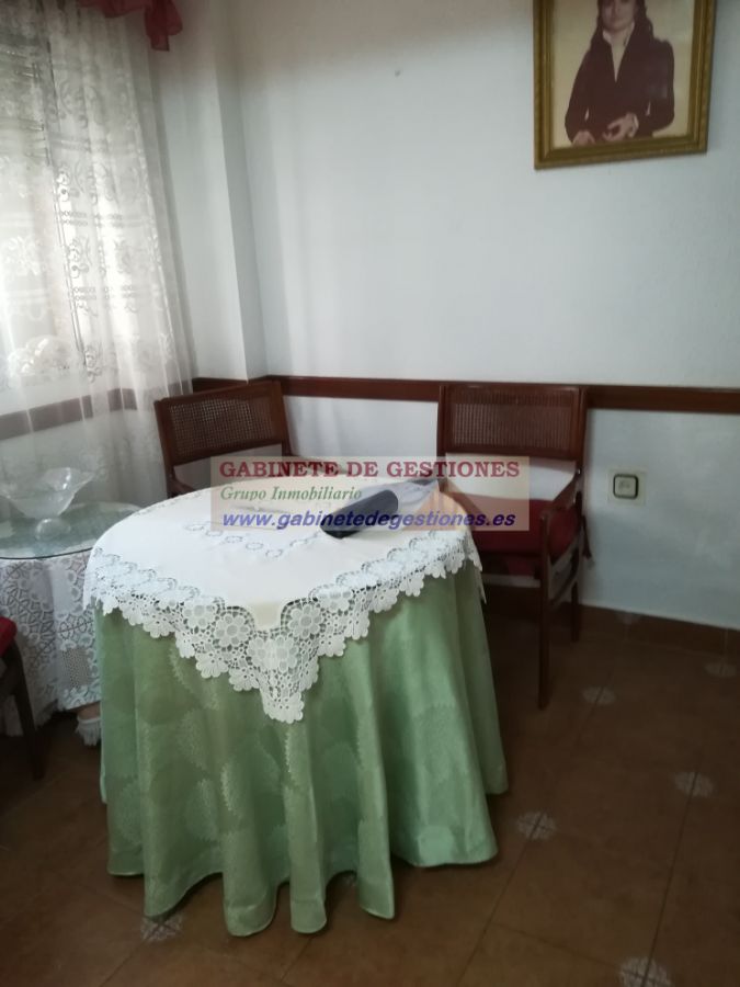 For sale of flat in Albacete