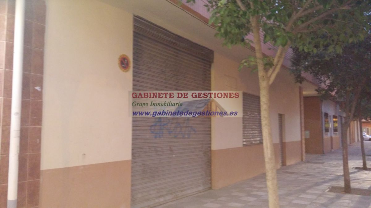 For sale of commercial in Albacete