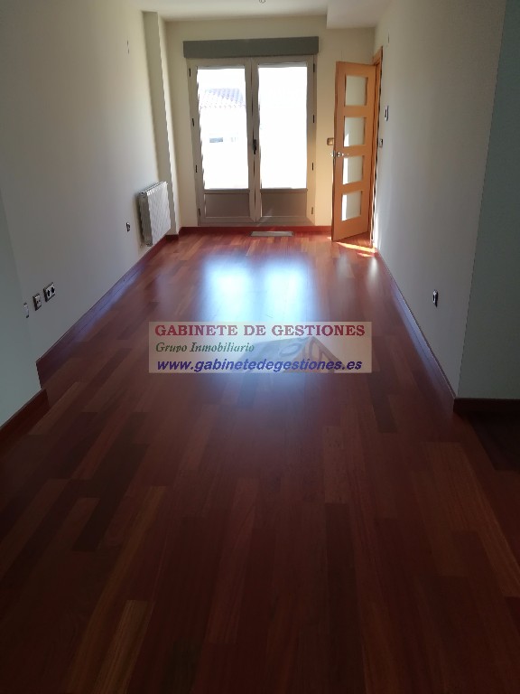 For sale of duplex in Albacete