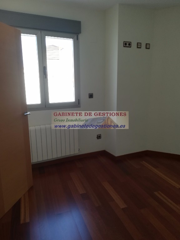 For sale of duplex in Albacete