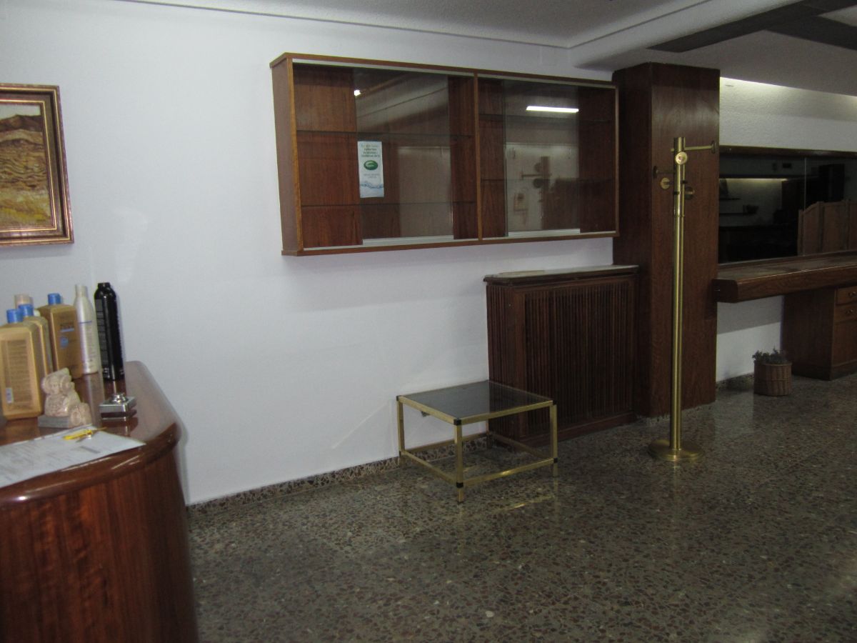 For sale of commercial in Albacete